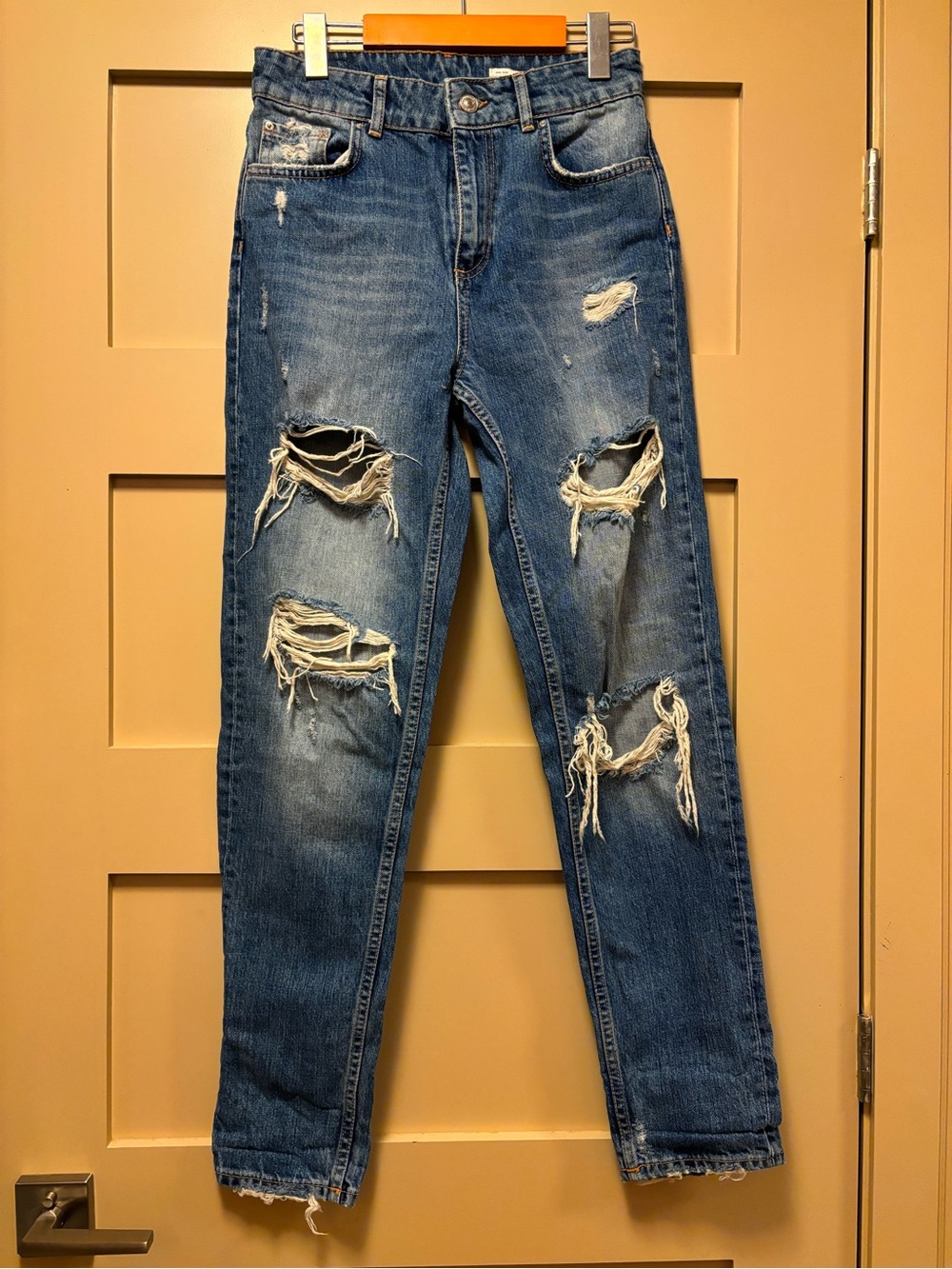 ZARA High Rise Straight Relaxed Leg Distressed Dark Wash
